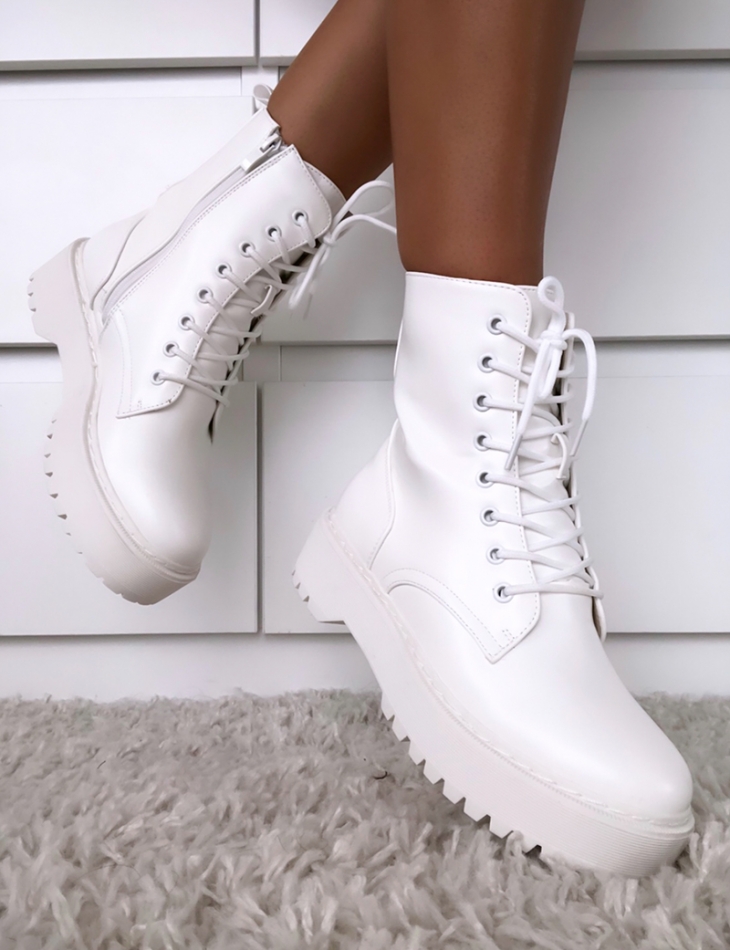 Lace Up Boots 