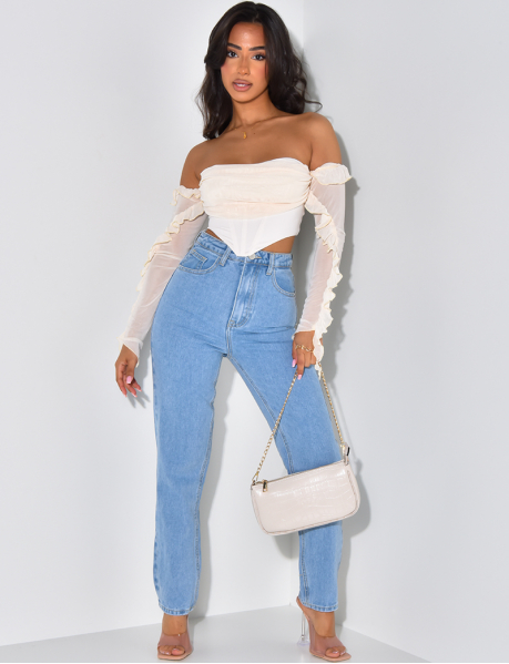 Helle Mom-Jeans mit hoher Taille