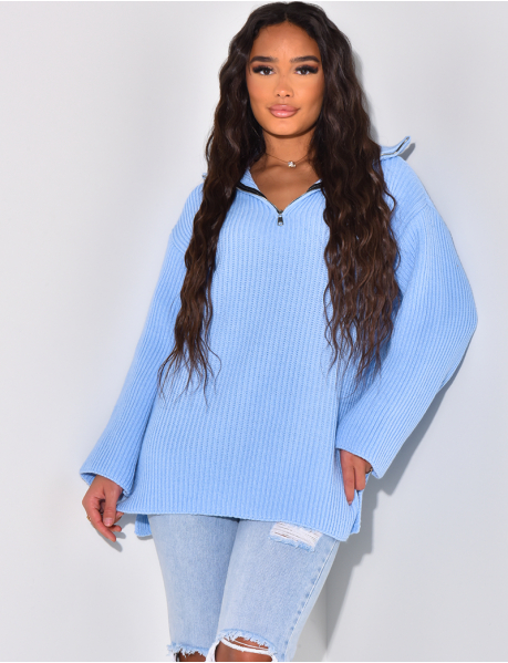 Oversized jumper with zipped neck