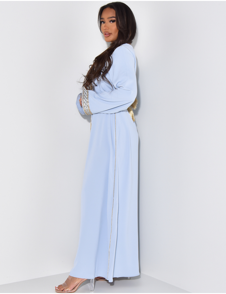 Abaya longue en voile fluide à broderie et cordon or