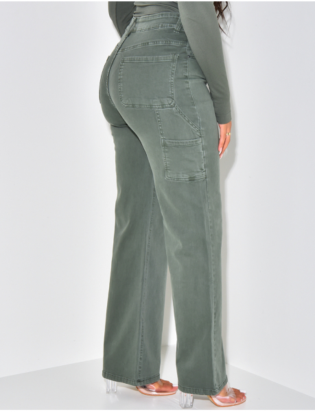   Straight jeans with cargo pockets