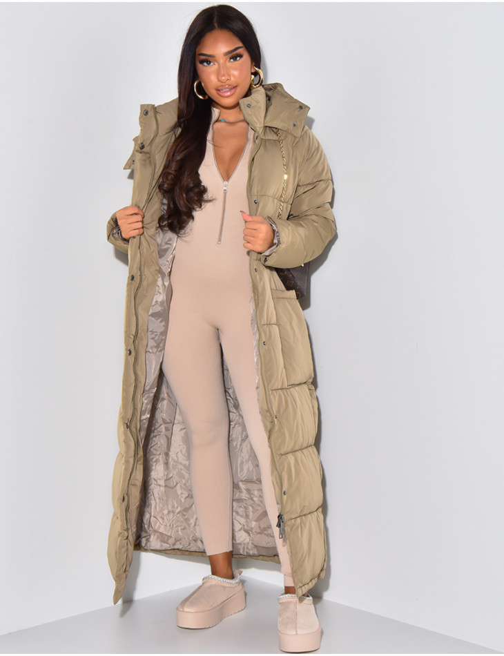 Long quilted hooded down jacket