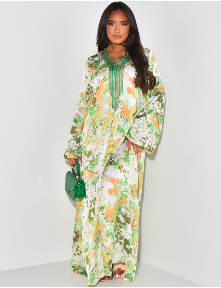 Printed flowing abaya with embroidered collar